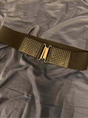Kohl's Black Studded Elastic Waist Belt with Silver Buckle